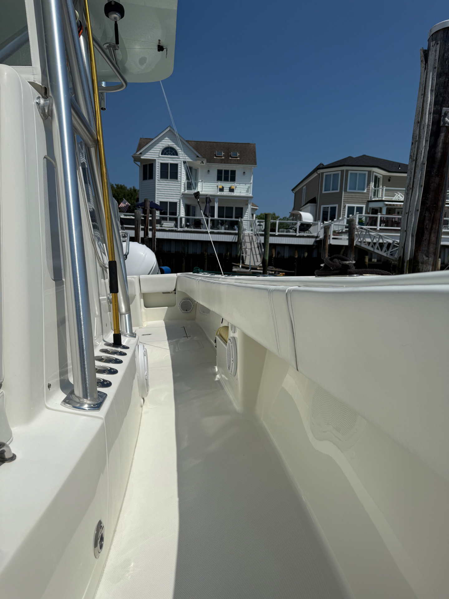 Center console side deck